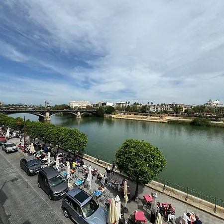 Apartment Wonderful Duplex In Calle Betis