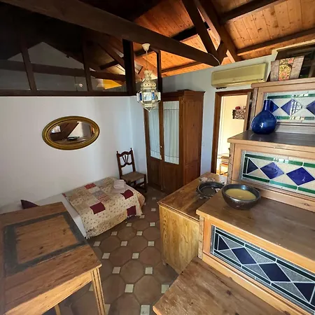 Wonderful Duplex In Calle Betis Apartment